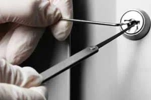 Locksmith Store Greenvale, NY 516-367-0324 - eviction-locksmith-services